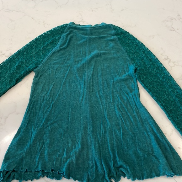 Free People GREEN Sweater - Picture 6 of 6